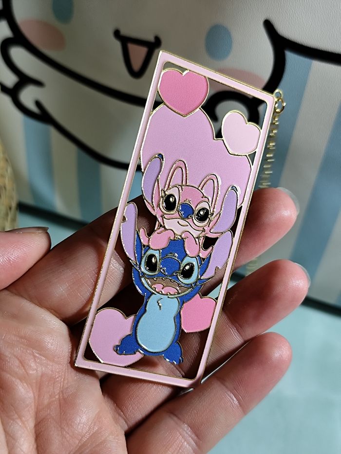 marque page en métal Disney Stitch love ❤️ - photo numéro 2