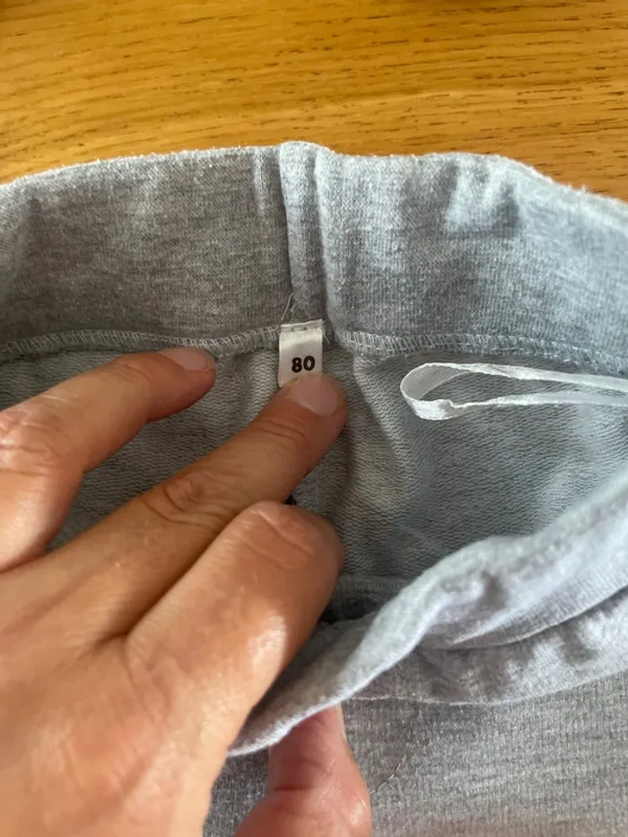 Lot 4 pantalon coton garçon 12 mois - photo numéro 9