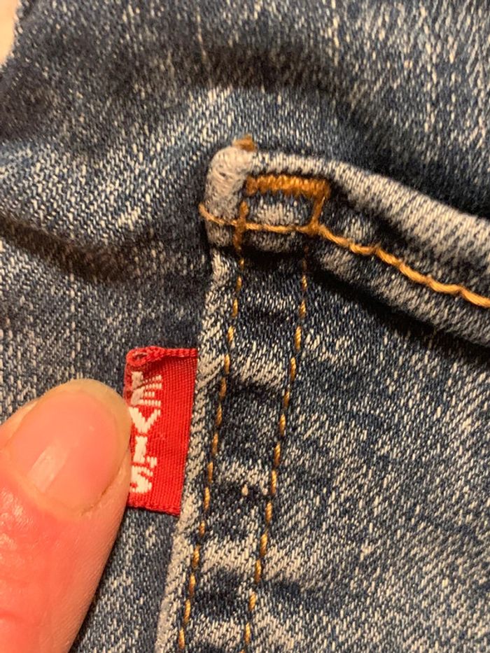 Magnifique jean’s Levi’s femme - photo numéro 7