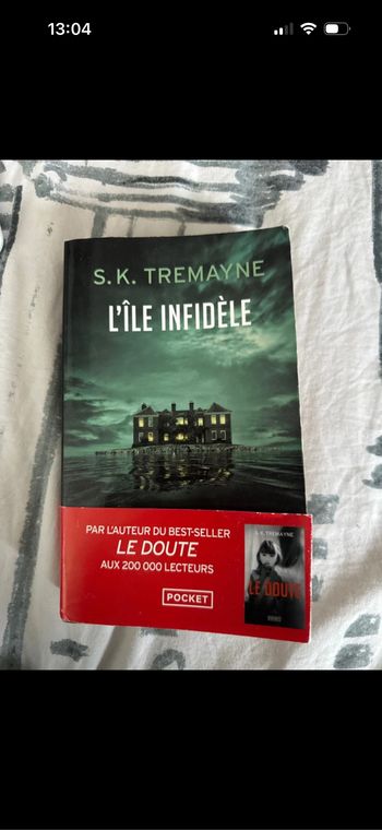 livre l’île infidèle