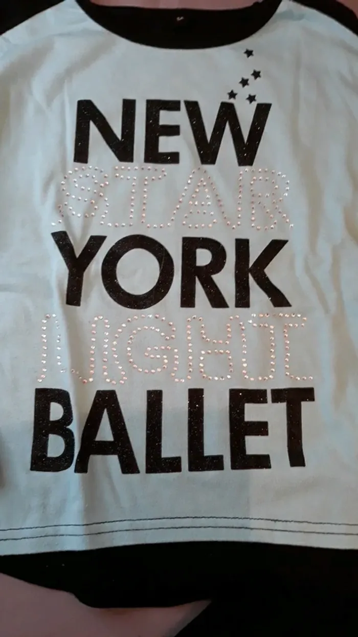 T shirt manche longue + leggings 6 ans - photo numéro 4