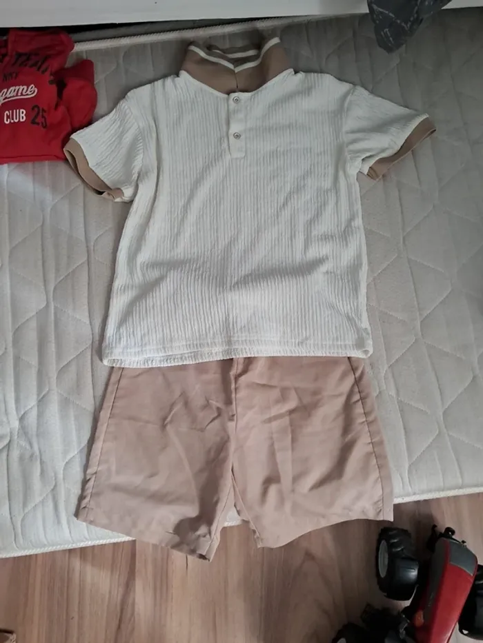 Ensemble garçon taille 8 ans