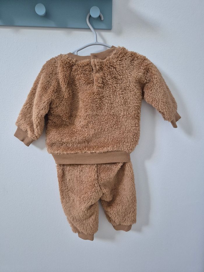 Ensemble bébé - photo numéro 2