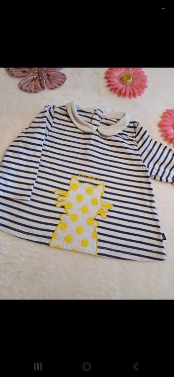 T.shirt bébé taille 6 mois