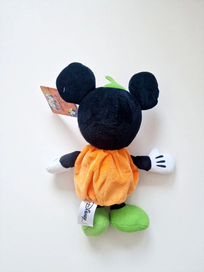 Disney - Peluche - Mickey - Halloween - Neuve avec étiquette ! - photo numéro 3