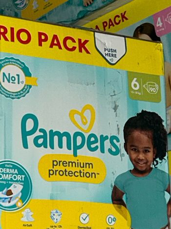 Pampers