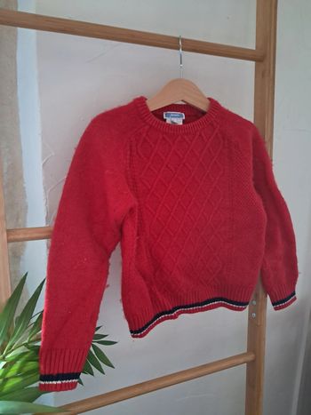 Pull rouge torsadé jacadi 6 ans bon état