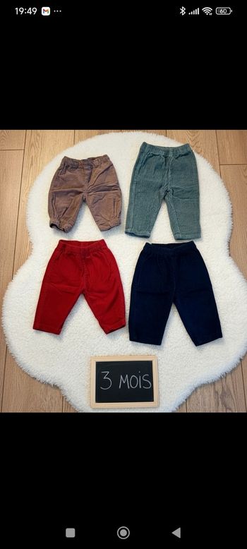 Lot de pantalons velours taille 3 mois