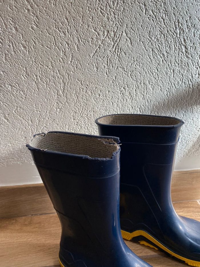 Paire de bottes 28 / 29 offertes - photo numéro 3