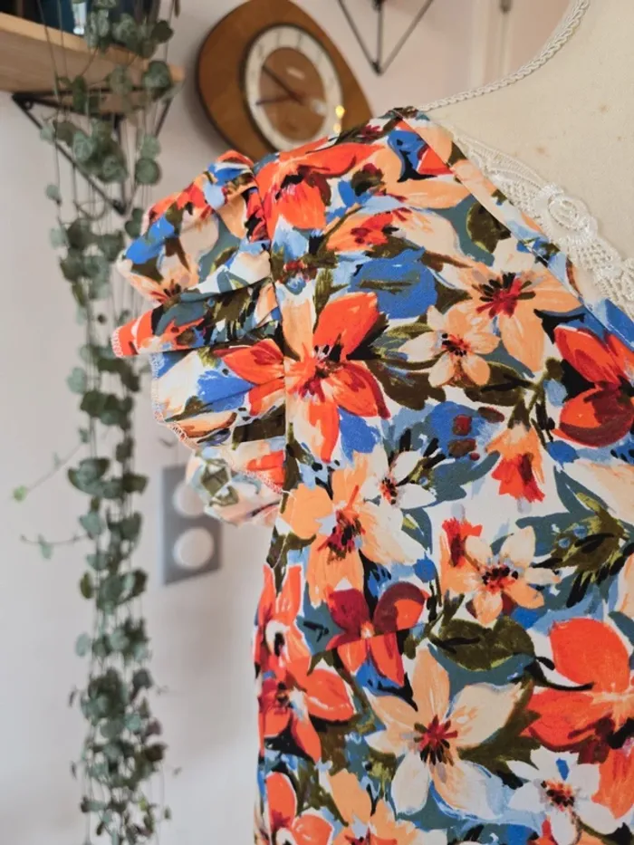 Blouse fleuries - photo numéro 3