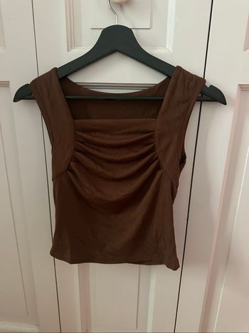 Débardeur court plissé marron chocolat
