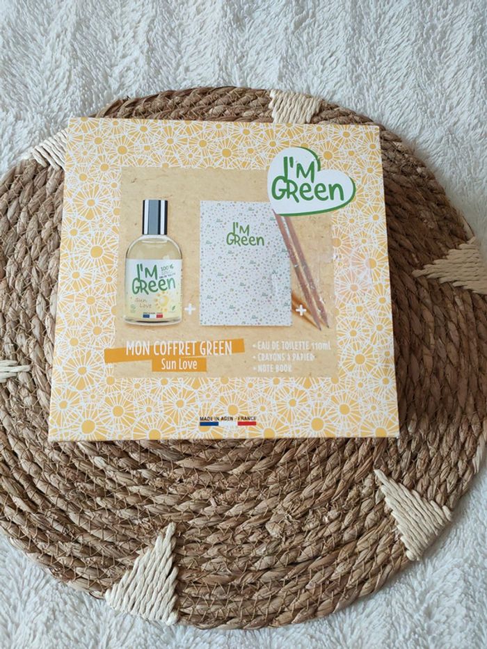 Coffret i am green NEUF - photo numéro 2