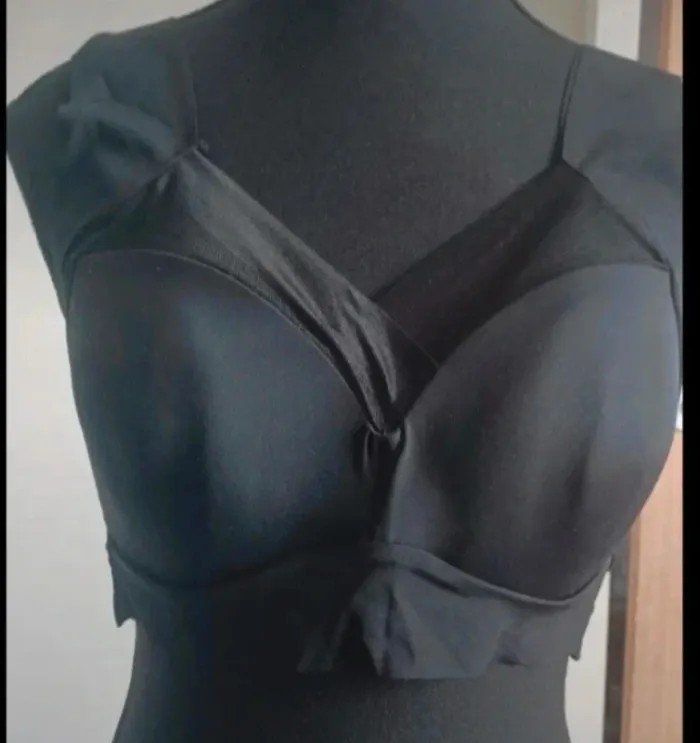 Soutient gorge taille xl shein neuf