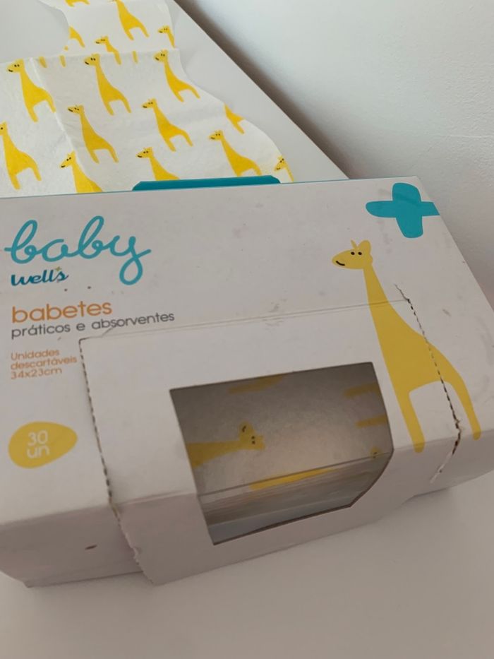 Bavoirs jetables - photo numéro 3