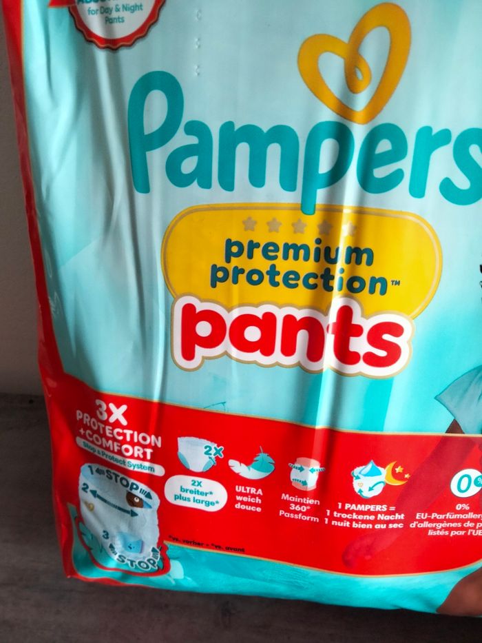 Paquet de Pampers pants premium protection taille 4 - photo numéro 3