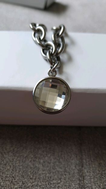 Bracelet avec pendentif multifacette en acier inox