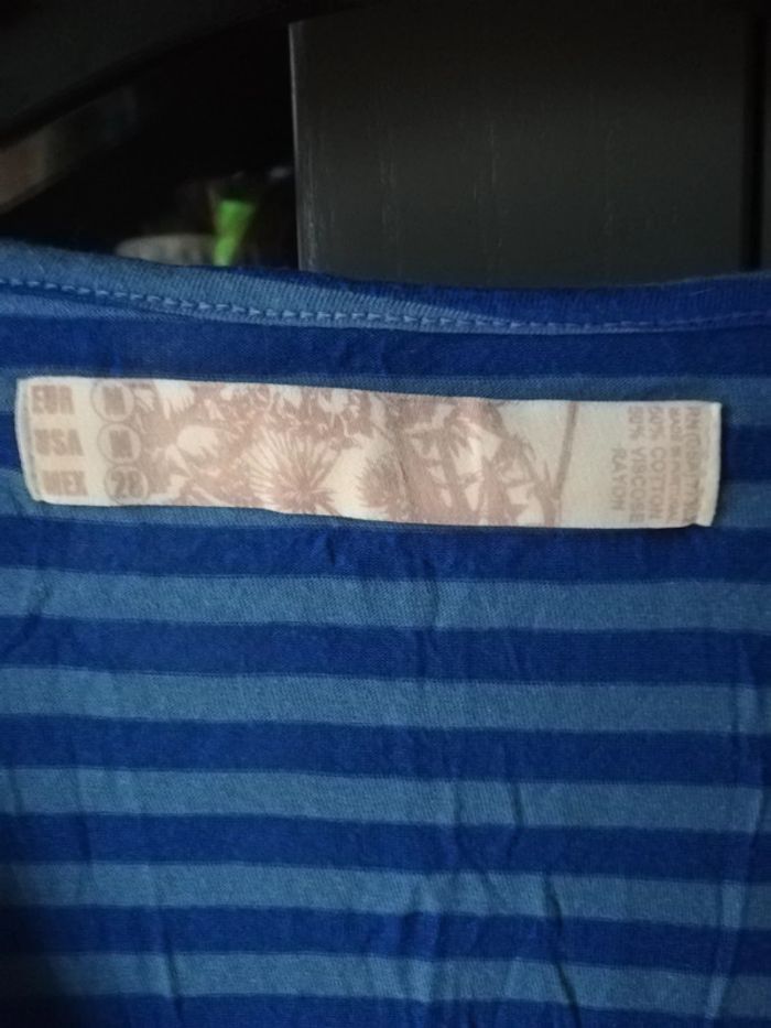 T shirt 36/38 - photo numéro 4