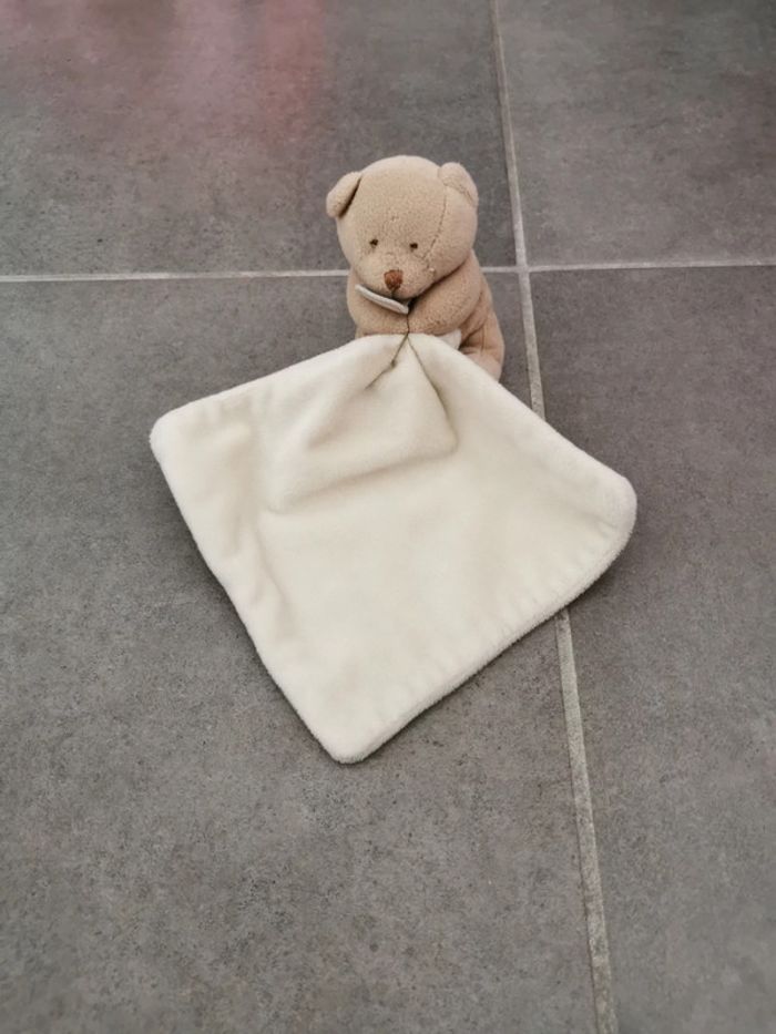 Doudou mouchoir ourson