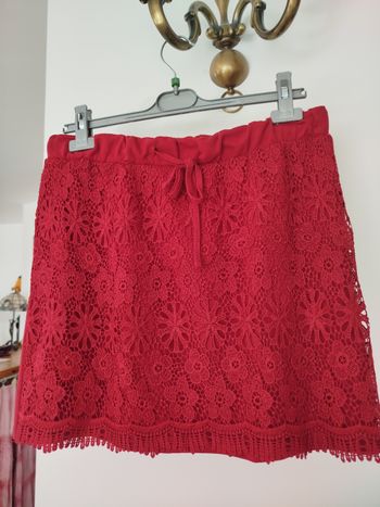 Magnifique jupe courte rouge Neuve ! Taille 42/44