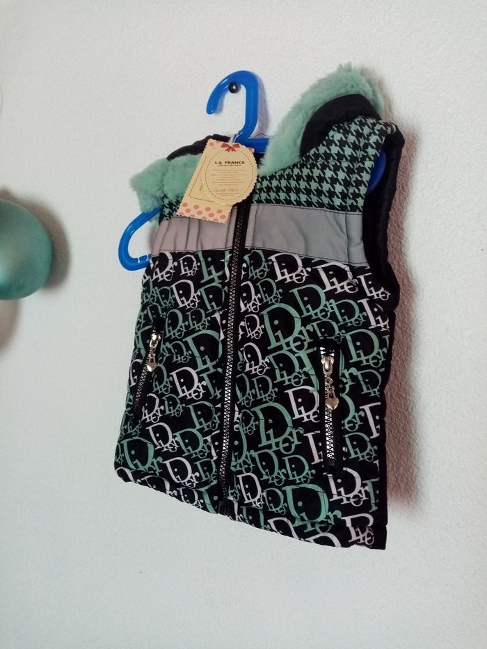 3 ans diff marques veste zippé a capuche  avec fausse fourrure autom hiver /neuf avec étiquette - photo numéro 4