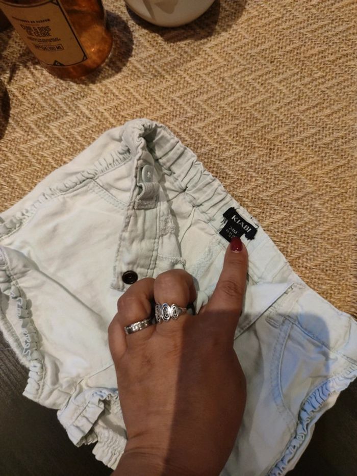 Short bleu très clair - photo numéro 3