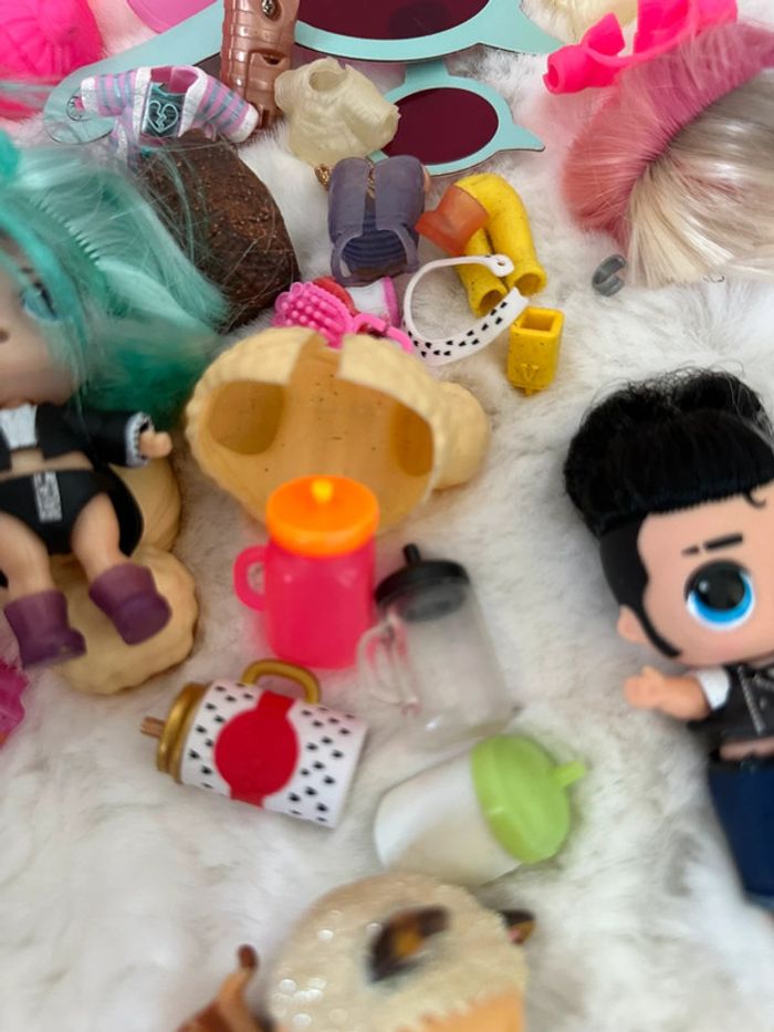 Lot poupées LOL et accessoires - photo numéro 16
