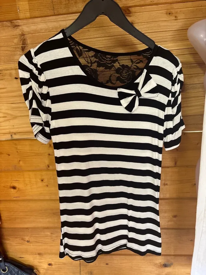 T-shirt noeud