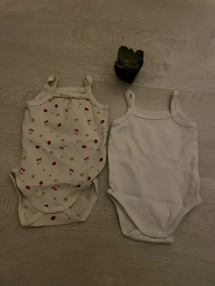Lot de 2 body à bretelles 3 mois