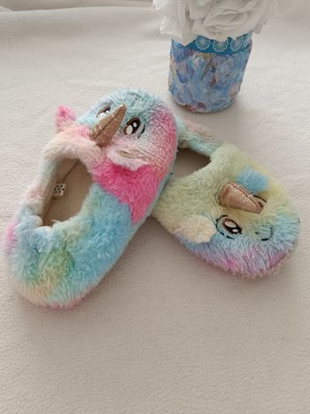 🌸 Pantoufles licorne - pointure 26 🌸