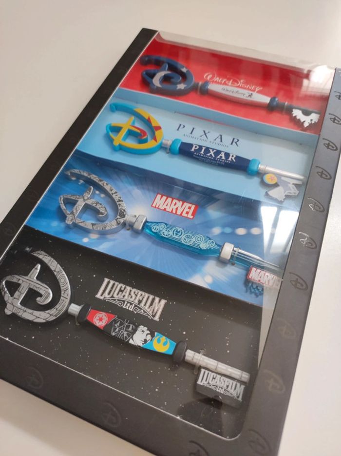 Coffret 4 clés Disney ShopDisney/ coffret collection de démarrage - photo numéro 2