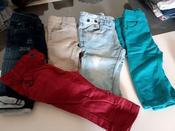 5 pantalons