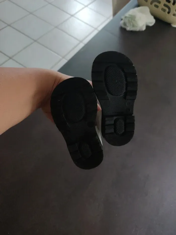Chaussure bébé fille - photo numéro 3