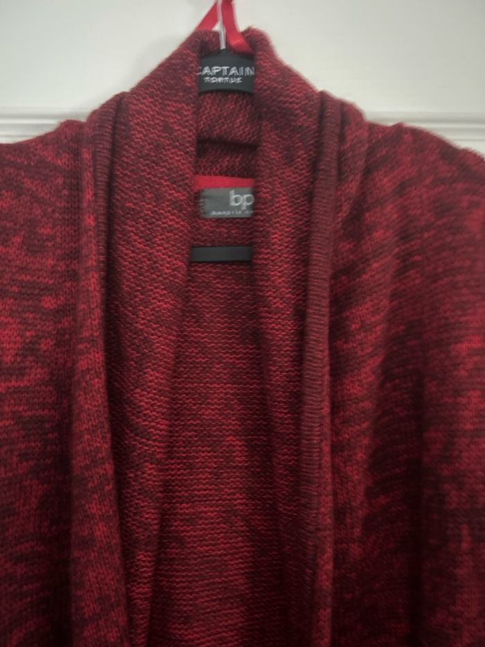 Gilet  long. Rouge - photo numéro 3