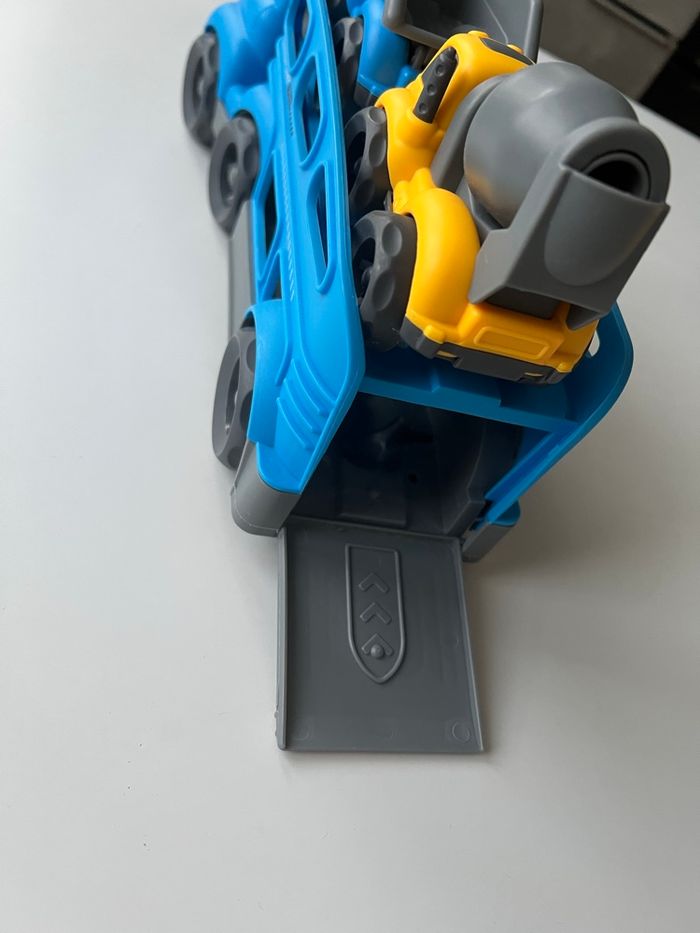 Camion transporteur en TBE - photo numéro 7