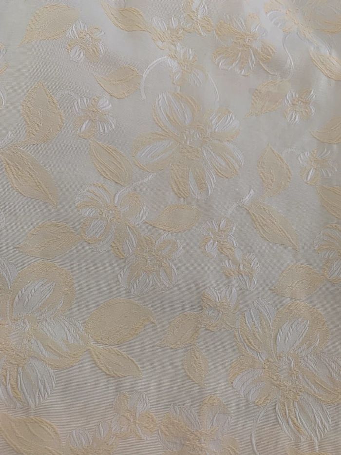 Jupe broderies fleurs jaune pastel Vintage T36 - photo numéro 2