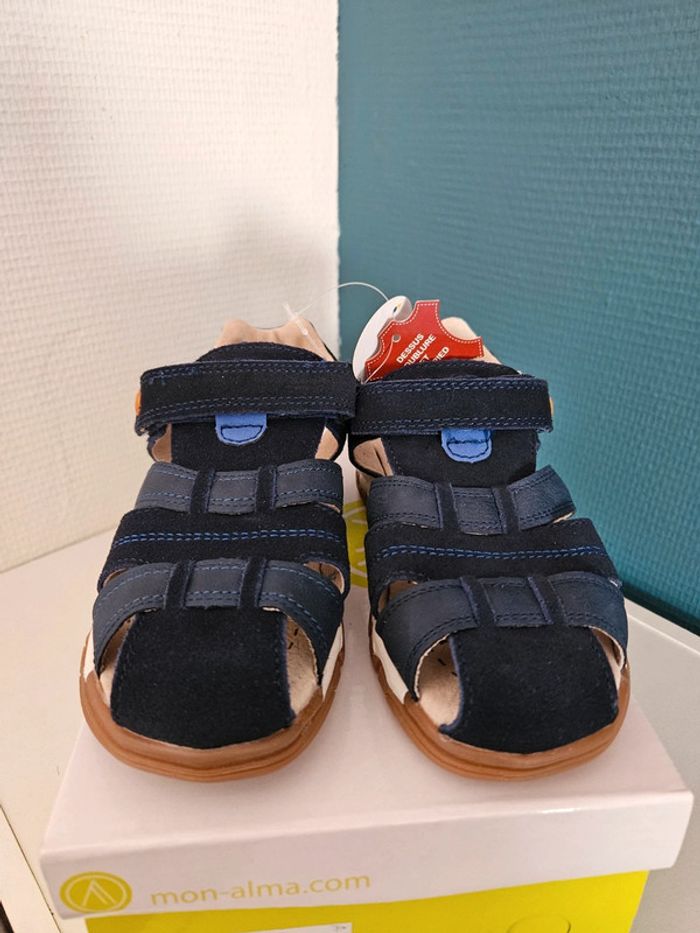 Sandales neuves 30 bleu marine - photo numéro 2