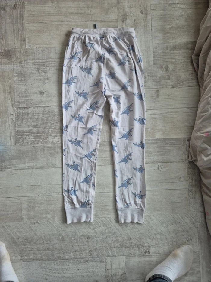 Pyjama  Taille 12 ans - photo numéro 7