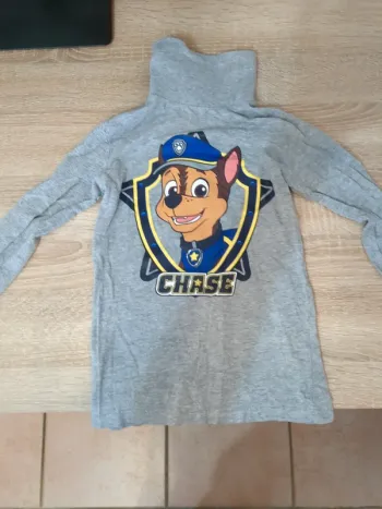 Tee shirt manches longues col roulé 6 ans