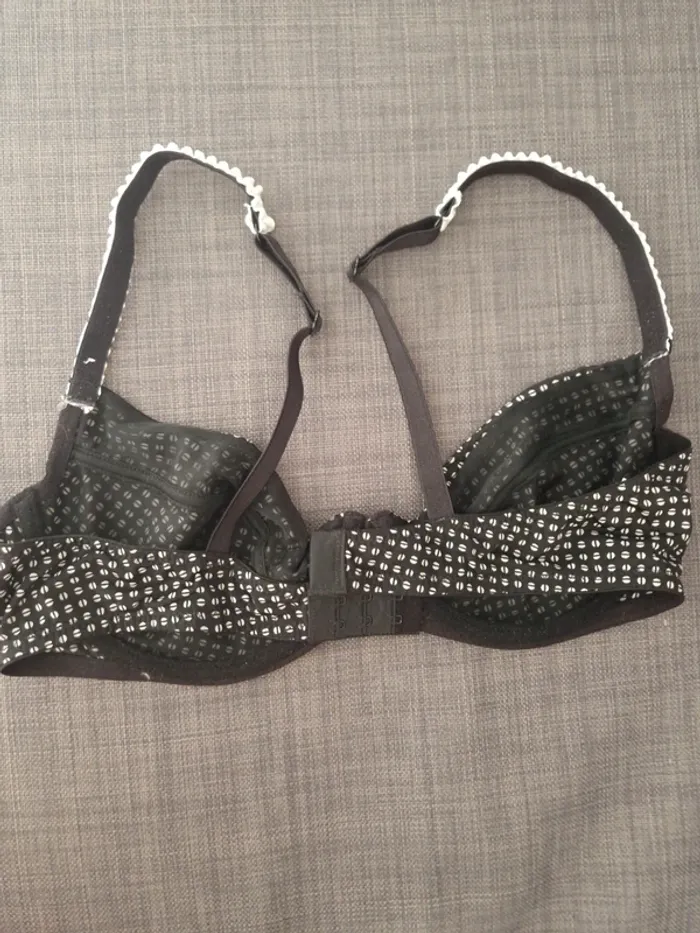 Soutien gorge ici maintenant 95D - photo numéro 2