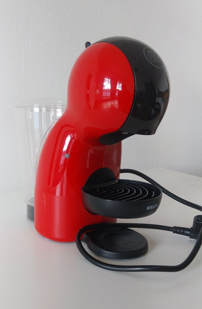 Machine à café capsules KRUPS Dolce Gusto Piccolo XS NEUVE