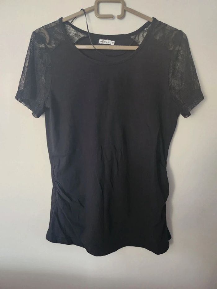 Tee-shirt top haut Gemo noir taille 38 M en excellent état avec dentelle