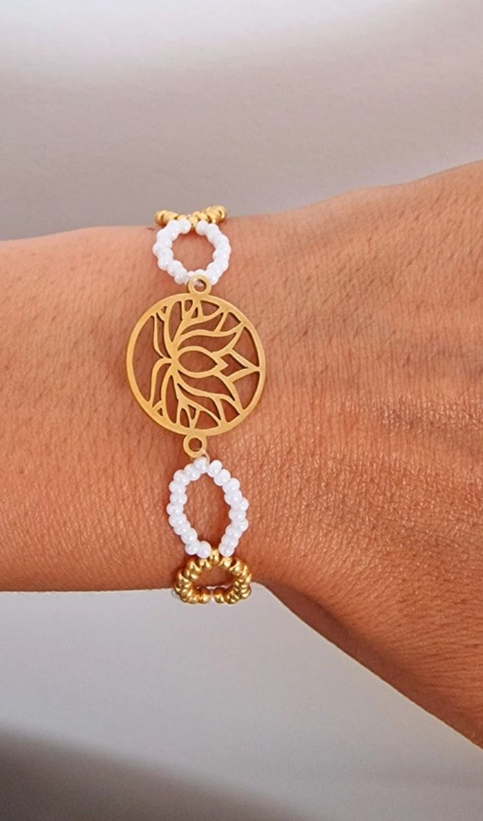 Bracelet lotus en acier inoxydable