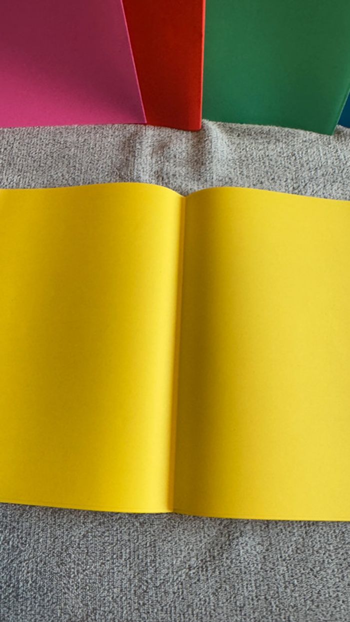 Ensemble de 10 sous chemises jaune - photo numéro 4