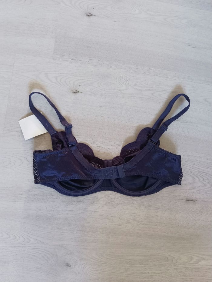 Soutien gorge Bestform 95C Neuf avec étiquette - photo numéro 3