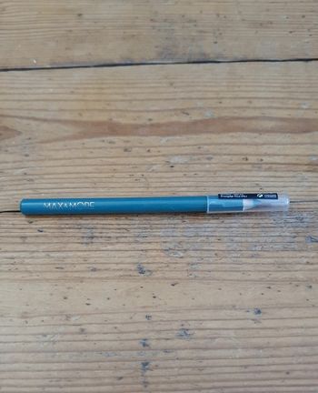 Crayon pour les yeux bleu pailleté Max&More