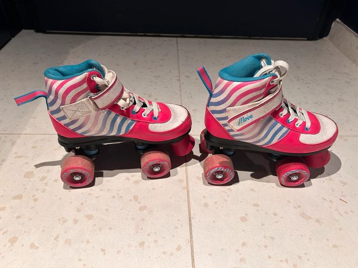 Patins à roulettes 33-34 - photo numéro 4