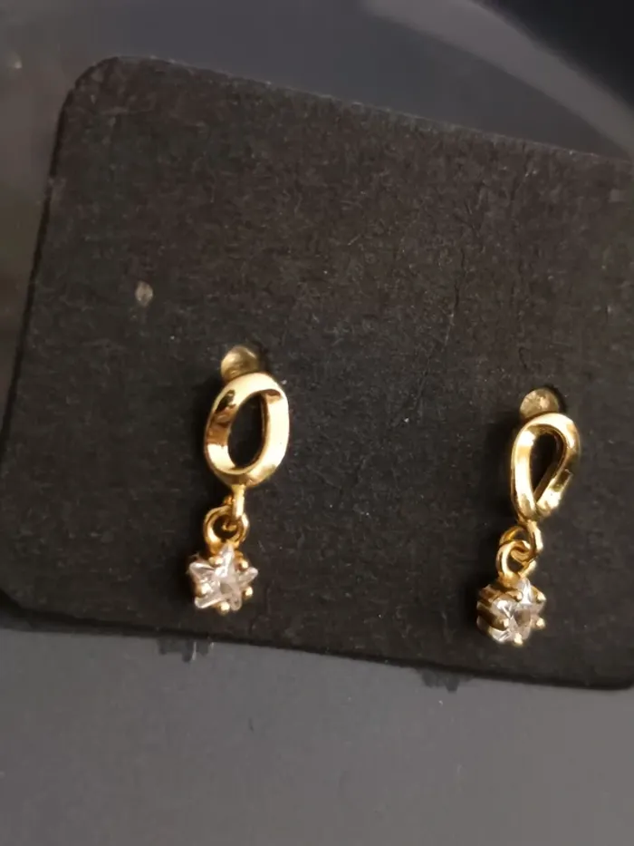 Boucles d'oreilles pendantes étoiles - photo numéro 2