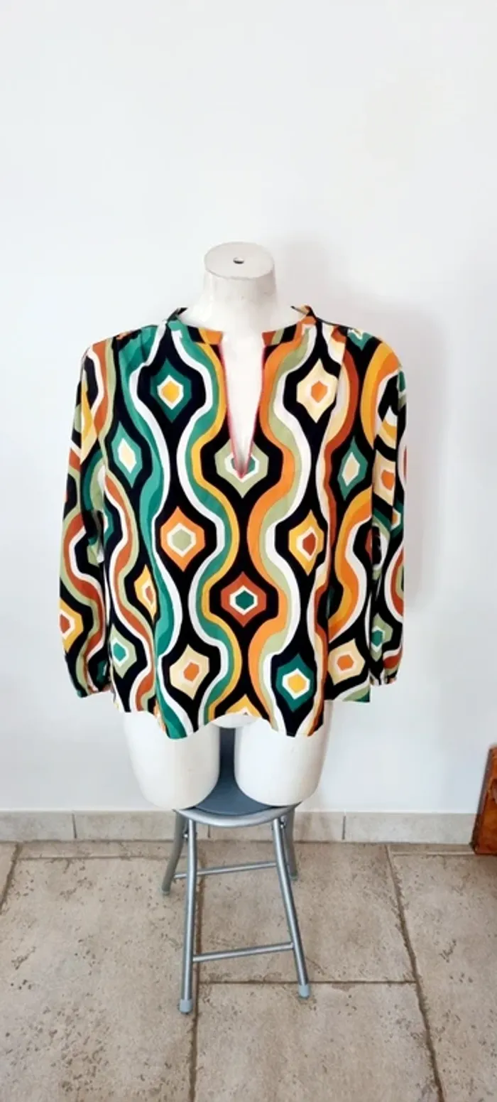 Blouse ysha imprimée graphique multicolore neuve avec étiquette 38