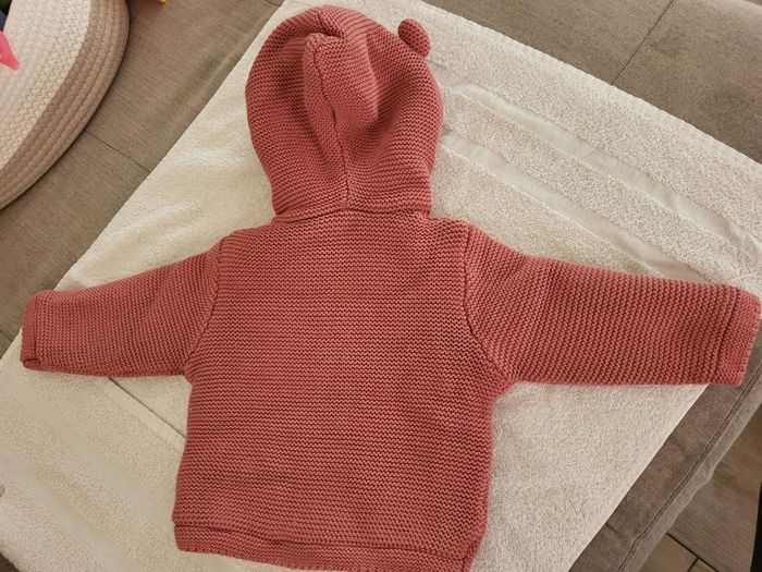 Gilet en mailles fille. - photo numéro 2