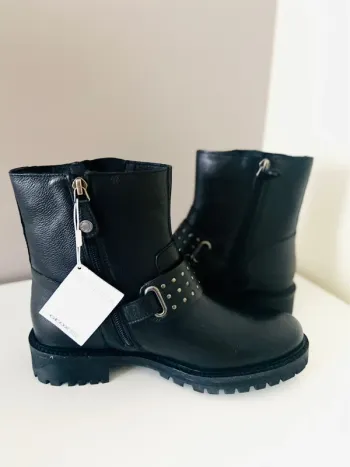 Bottines en cuir